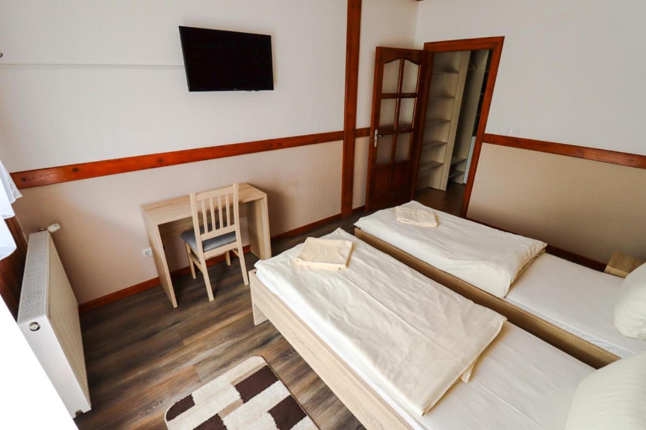 Vadkacsa Panzio Bed & Breakfast Балатонкенесе Екстериор снимка