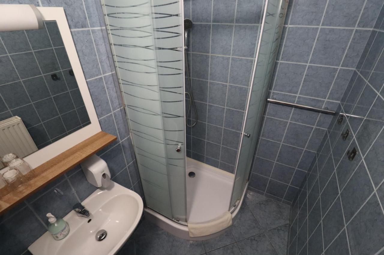Vadkacsa Panzio Bed & Breakfast Балатонкенесе Екстериор снимка